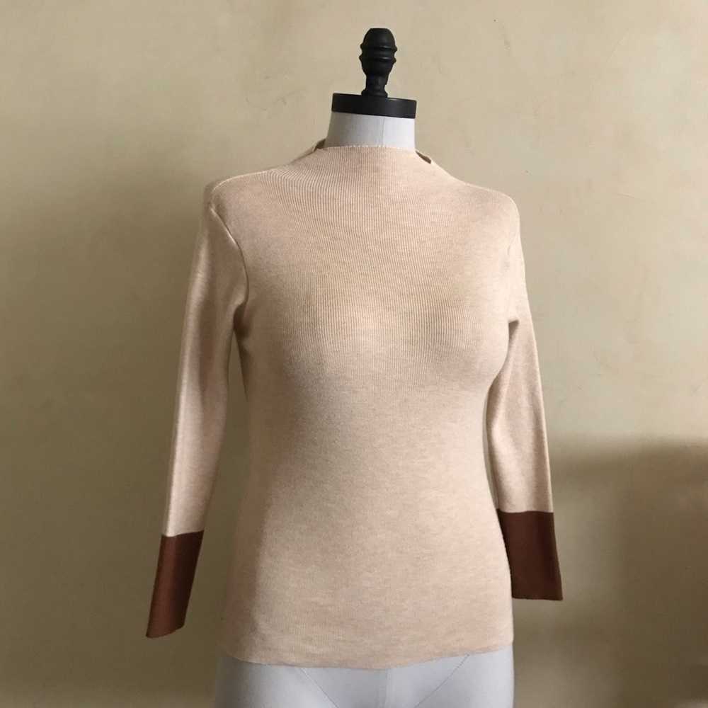 Beige Knit Top with Color Block Sleeves - Picture 2 of 6